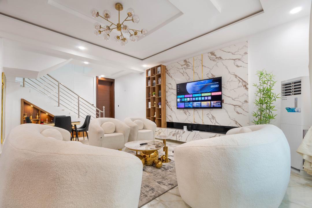 4 Bedroom Apartment