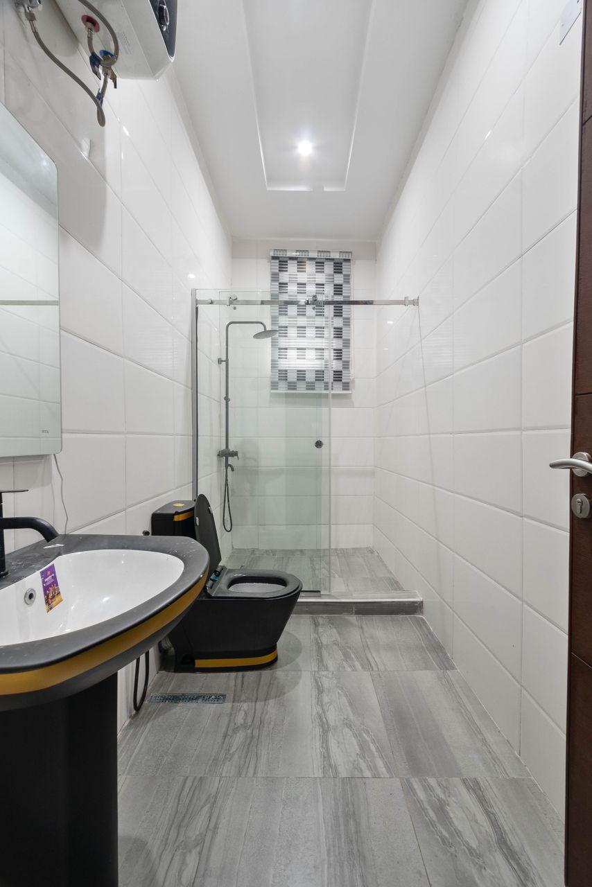 4 Bedroom Apartment