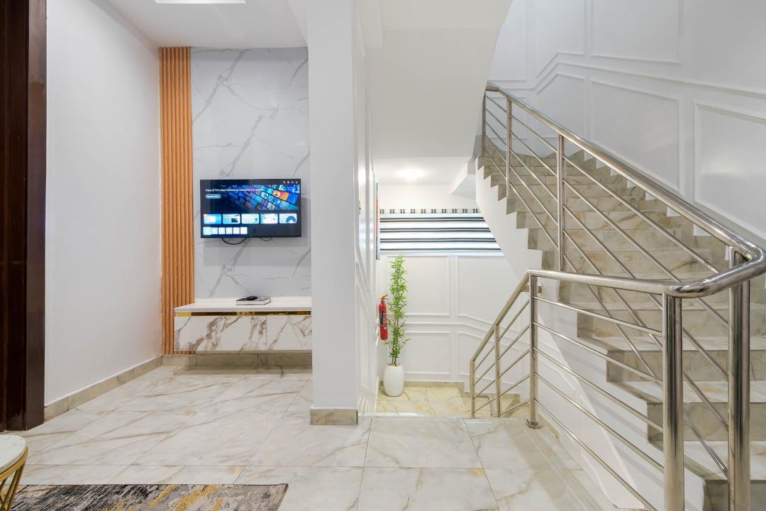 4 Bedroom Apartment